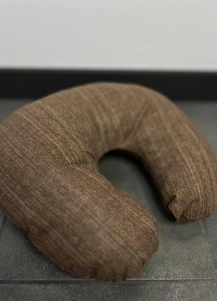 Дорожная подушка