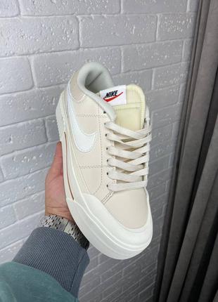 Жіночі кросівки nike court beige white найк бежевого з білим кольорів4 фото