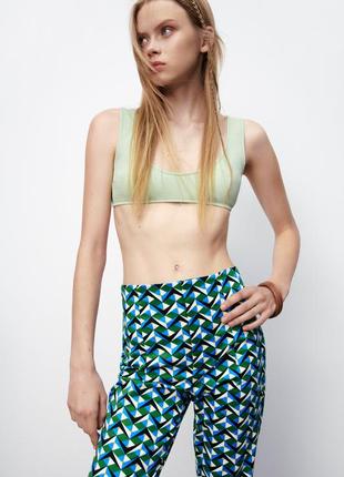 Zara брюки 👖 облегающего кроя с принтом10 фото