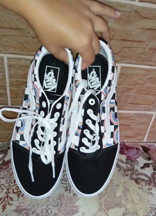 Кеди жіночі vans