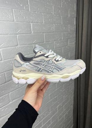 Жіночі кросівки asics gel-nyc beige grey асікс бежевого з сірим кольорів3 фото