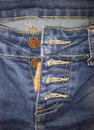 Джинсы женские dsquared3 фото