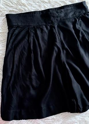 Черные шорты h&m из вискозы