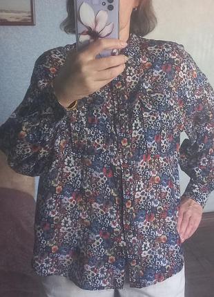 Яркая рубашка   next