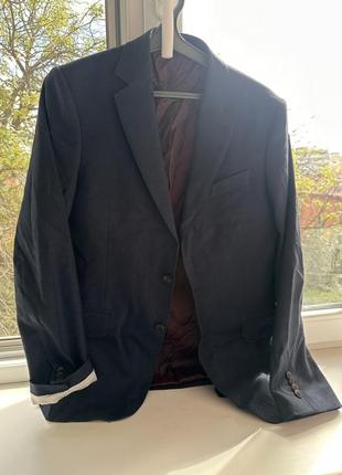 Чоловічий костюм arber