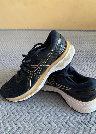 Asics кросівки 40,5р ( 26,5-27см)