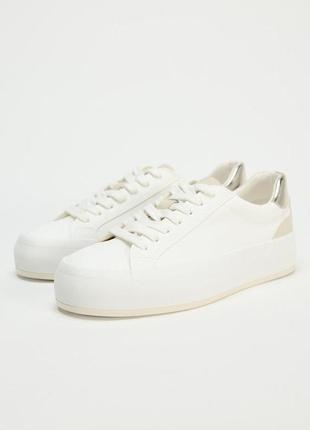 Zara базовые белые кеды