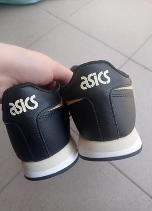 Оригинальные кроссовки asics