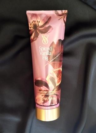Лосьйон для тіла «осіння флора» - spiced vanilla fig victoria's secret, 236 ml