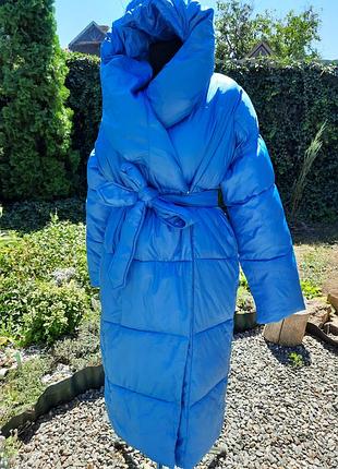 Пуховик оверсайз ковдра стильний пуховик великий капюшон