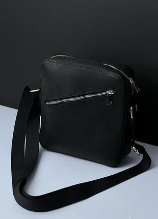 Шкіряна чоловіча сумка месенджер