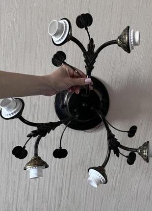 Люстра потолочный светильник б/у люстра 6 ламп ціна 500грн