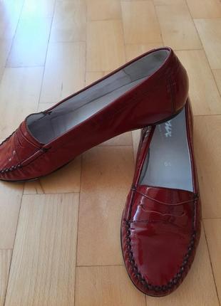 Туфли лаковые sioux