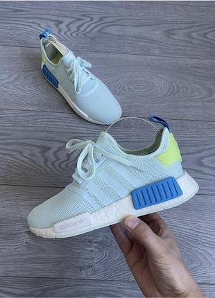 Adidas фирменные женские кроссовки