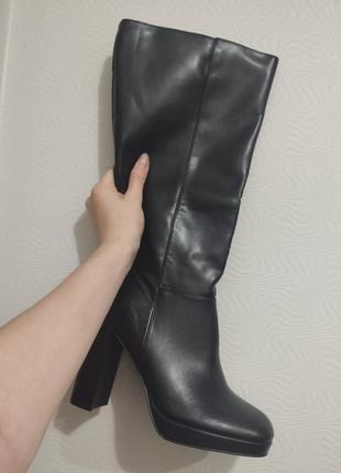 Чоботи жіночі 38