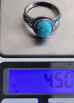 Каблочка в винтажном стиле с бирюзой