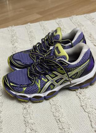 Кроссовки asics