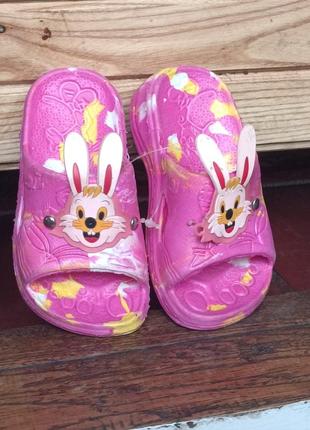 Детские резиновые тапочки