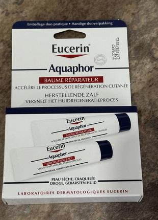 Eucerin бальзам для губ и тела3 фото