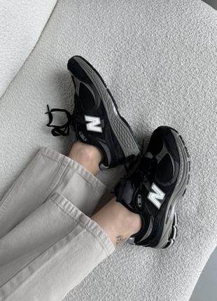 Жіночі кросівки new balance 2002r black нью беланс чорного кольору5 фото