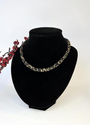 Жгут / ожерелье бисер