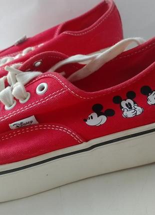 Кроссовки, кеды, фирмы disney