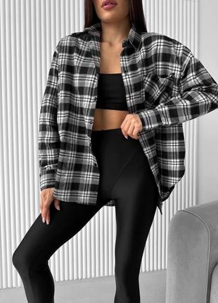 Сорочка в клітинку