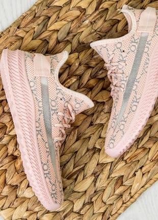 Жіночі кросівки 11388 рожеві текстиль6 фото