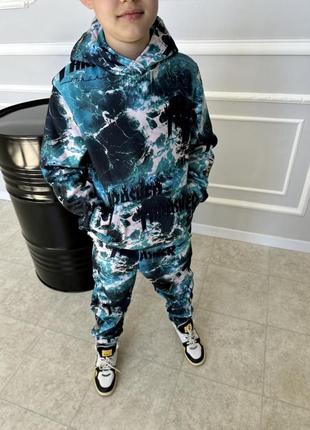 Комбінований дитячий костюм