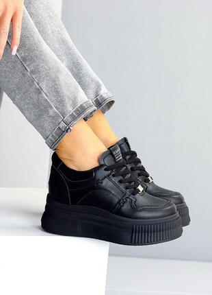 Модные черные кроссовки сникерсы на платформе 39-24 см