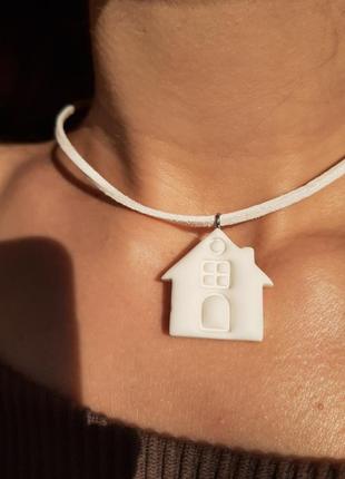 Подвеска с домиком ручной работы / брошка с домом / дом подвеска брошь дом из...