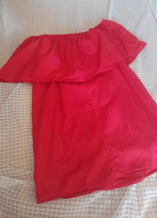 Червона сукня з воланом і відкритими плечима вільного крою tezenis9 фото