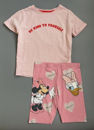 Футболка и велосипедки