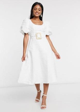 Белое фактурное платье миди с пышными рукавами и поясом asos design