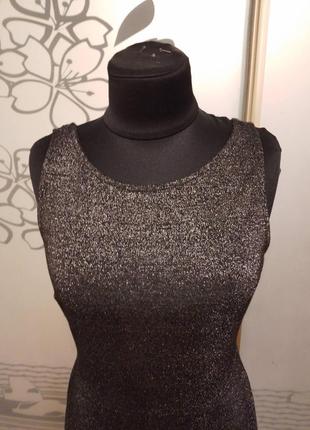 Брендовое нарядное люрексовое вискозное платье миди5 фото