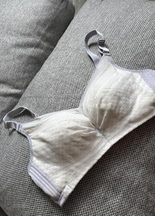 Бюстгальтер