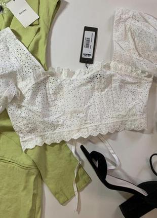 Білий топ вибитий топік блузка стильна