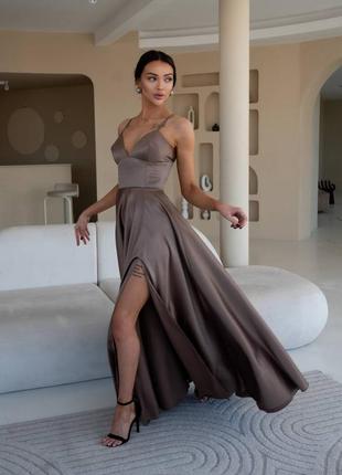 Розкішна сукня максі з розрізом на ніжці7 фото