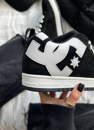 Dc sneakers black white женские кроссовки кеды4 фото