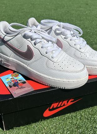 Жіночі шкіряні кросівки nike air force 1 gs white7 фото