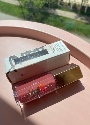 Блеск для губ от fenty beauty оттенок fu$$y