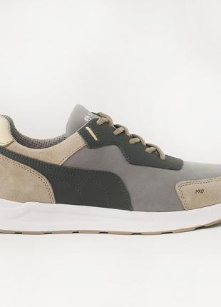 Кросівки чоловічі шкіряні 588062 сірі бежеві