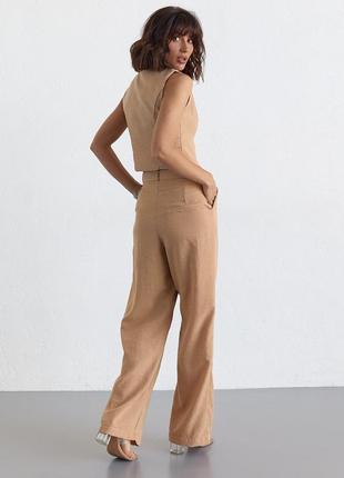 Жіночий брючний костюм із жилеткою — світло-коричневий колір, l (є розміри)2 фото