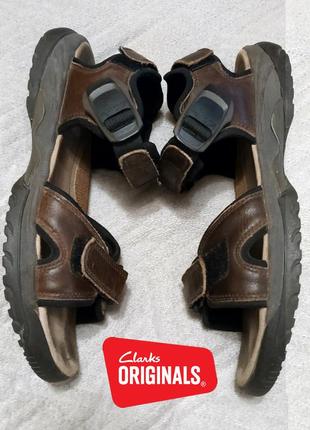 Clarks explore part сандалії, шкіра (на стопу 26 см) (устілка 27 см.) вказаний р.7