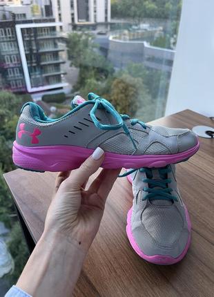 Кросівки under armour