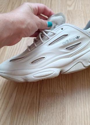 Кроссовки adidas 2
