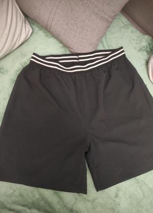 Шорти