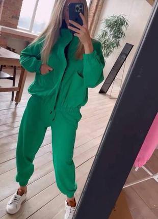 Зелений жіночий прогулянковий повсякденний костюм штани кофта оверсайз спортивний костюм джогери кофта