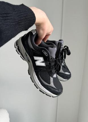 Нью беленс кроссовки черные замша new balance 2002r black7 фото