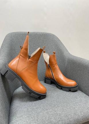 Кожаные удобные ботинки